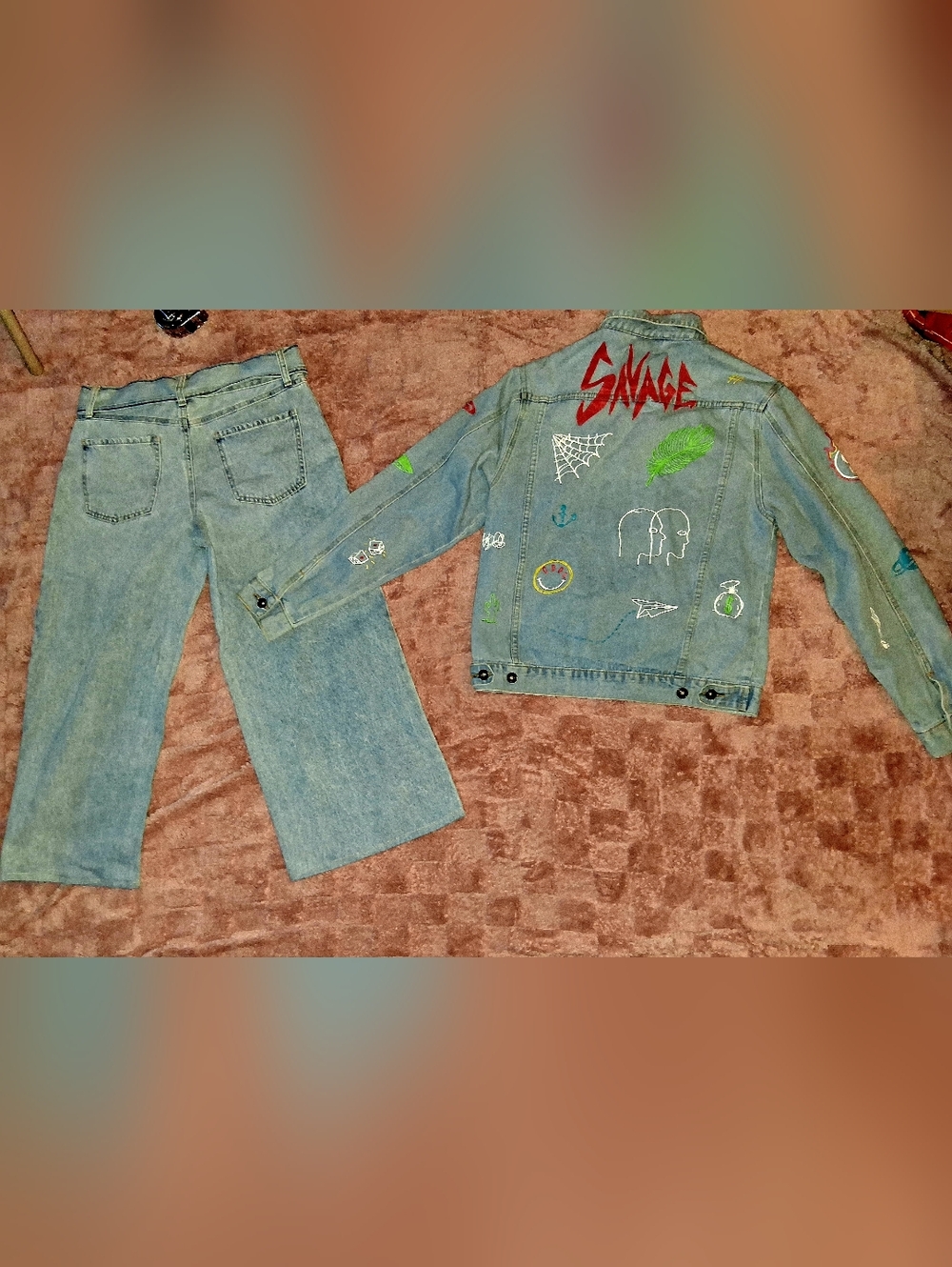 Small Light Blue Denim Jacket and Cropped Jeans Set
